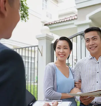 Meeting Estate Agent